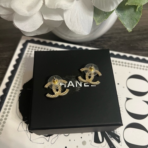 CHANEL Classic Gold CC Crystal Stud Earrings - Picture 3 of 9